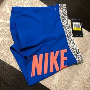 Nike dri-fit workout shorts - Size Small